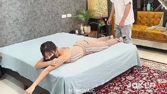  19岁美穴新人女体私密大保健初体验 乐播传媒
