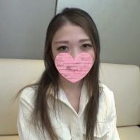 FC2-PPV-1274715 第一枪♥ 完整出场☆ 带一个什么都不懂的妹子到酒店做这样的事……【私拍】