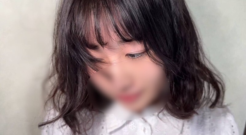 FC2-PPV-4697605 [素人] 19歲可愛少女，身材火辣，童心未泯♡她對肯定會懷孕的種量感到十分困惑…*有評論獎勵*